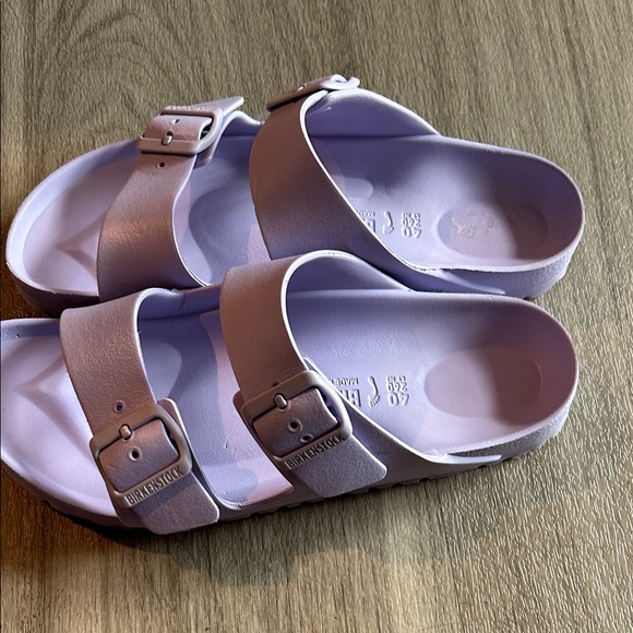 Birkenstock Women's Light Purple Sandals - Picture 9 of 10